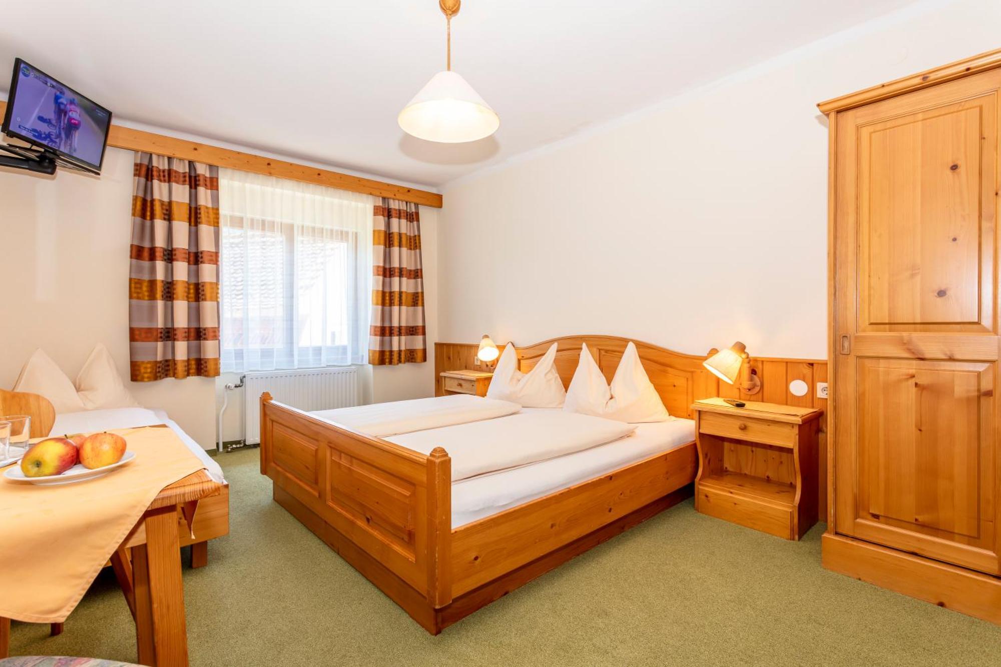 Hotel Der Graggober Oberwoelz Stadt Esterno foto
